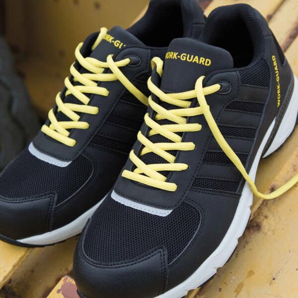 LIGHTWEIGHT SAFETY TRAINER Thumbnail